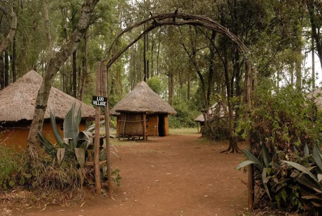 1 Day Trip To Bomas Of Kenya